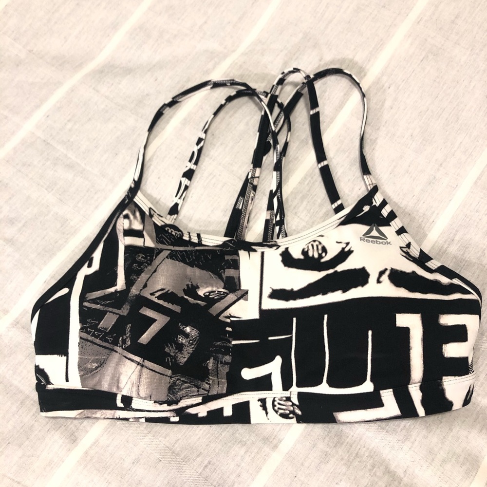 ⭐️3/$30 EUC Reebok Sports Bra